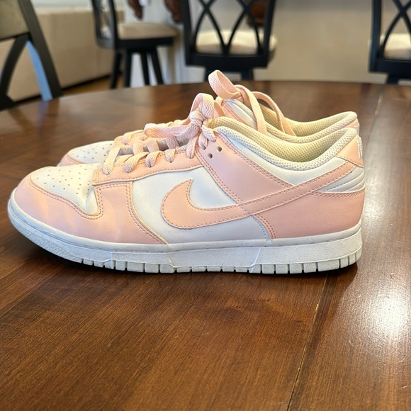 Nike pink dunks - Picture 1 of 8